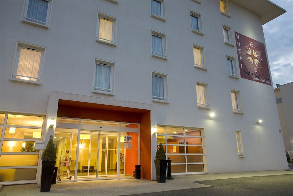 ibis Styles Lyon Meyzieu Stadium Exteriér fotografie