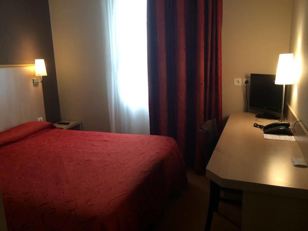 ibis Styles Lyon Meyzieu Stadium Exteriér fotografie