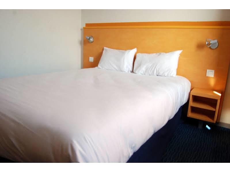 ibis Styles Lyon Meyzieu Stadium Exteriér fotografie