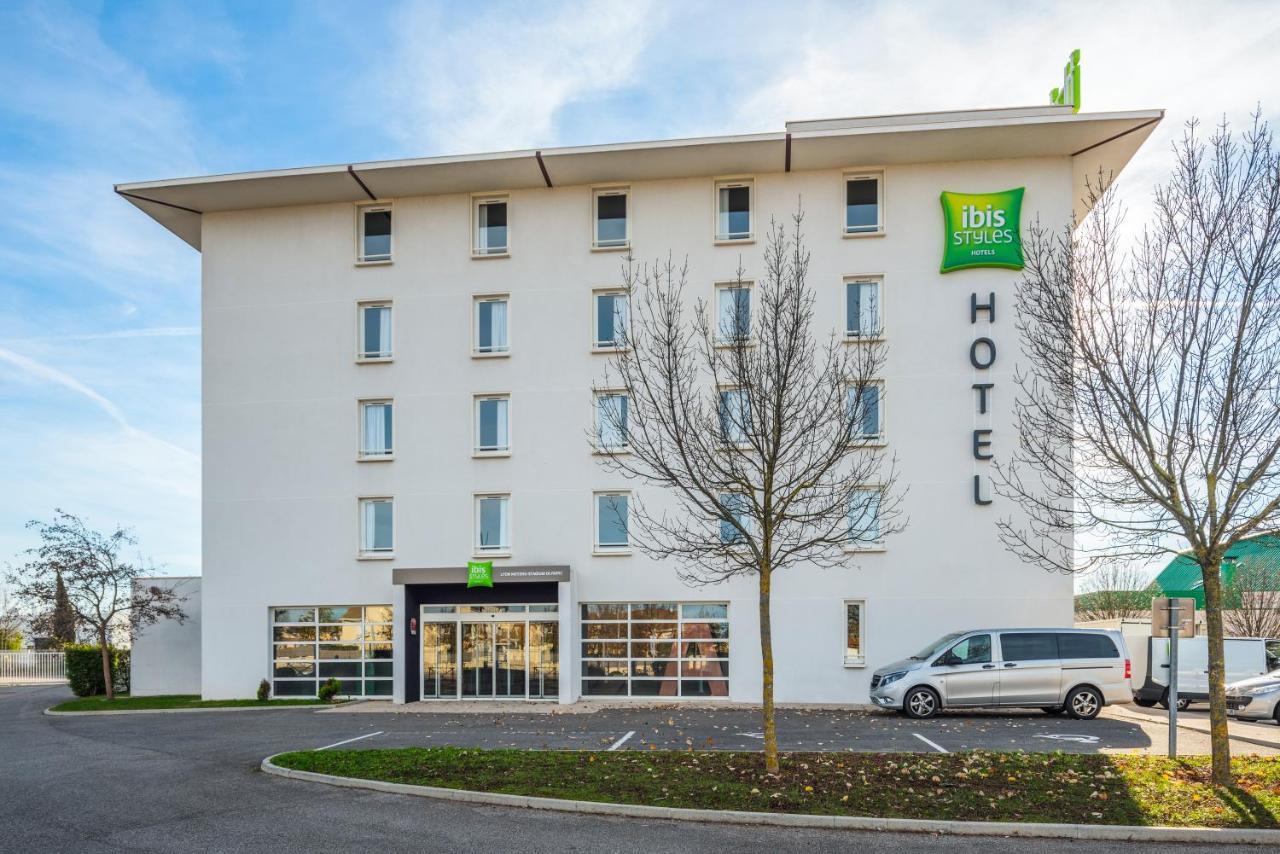 ibis Styles Lyon Meyzieu Stadium Exteriér fotografie